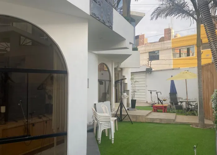 Casa Familiar