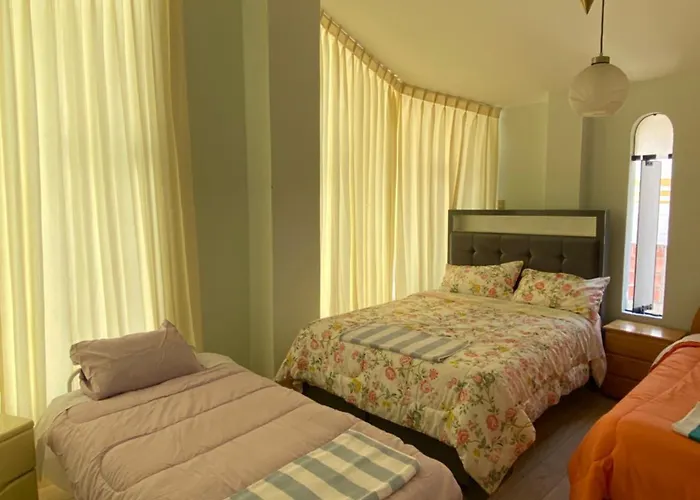 Casa Familiar