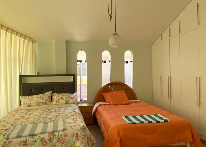 Casa Familiar