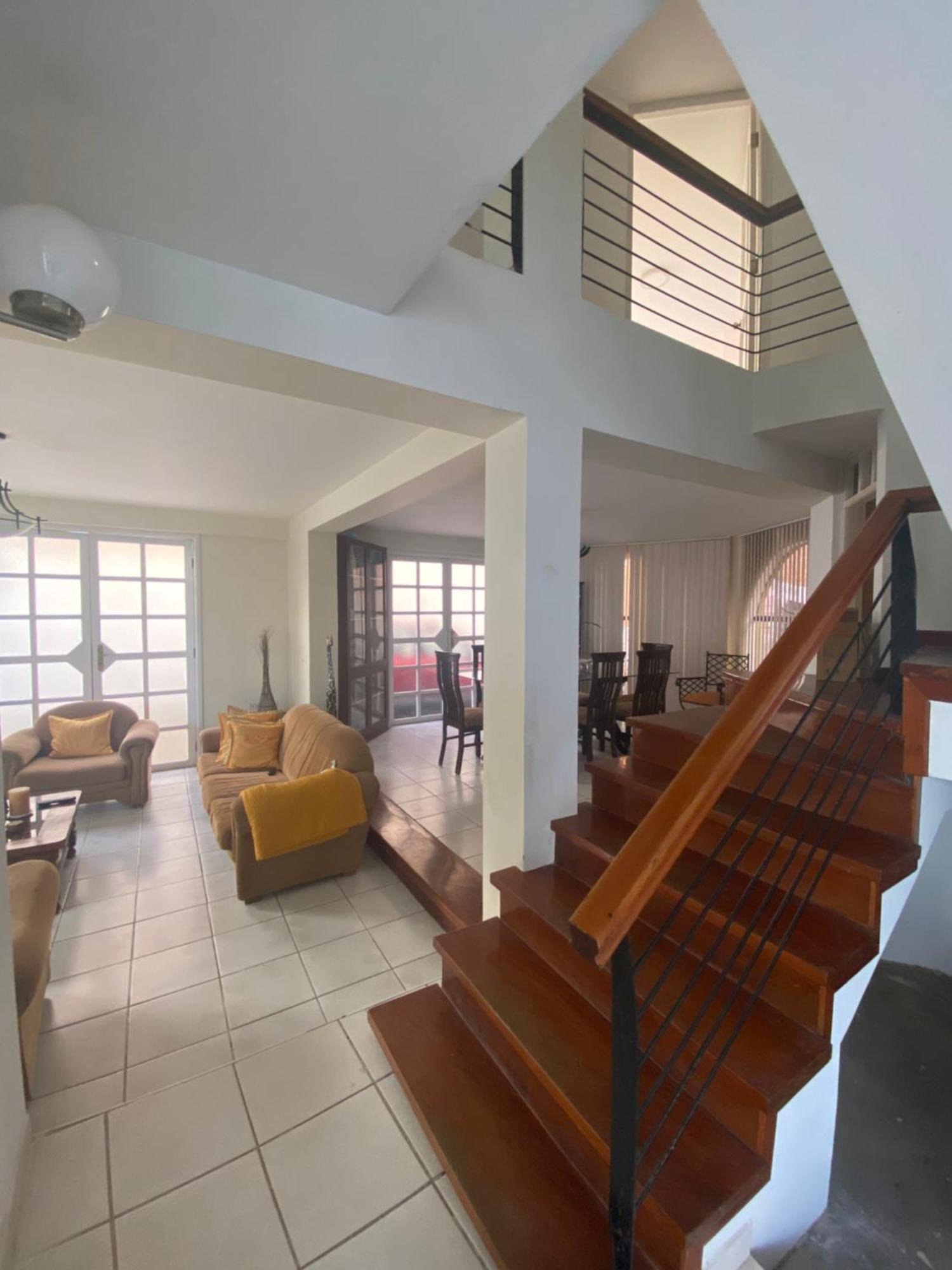 Casa Familiar